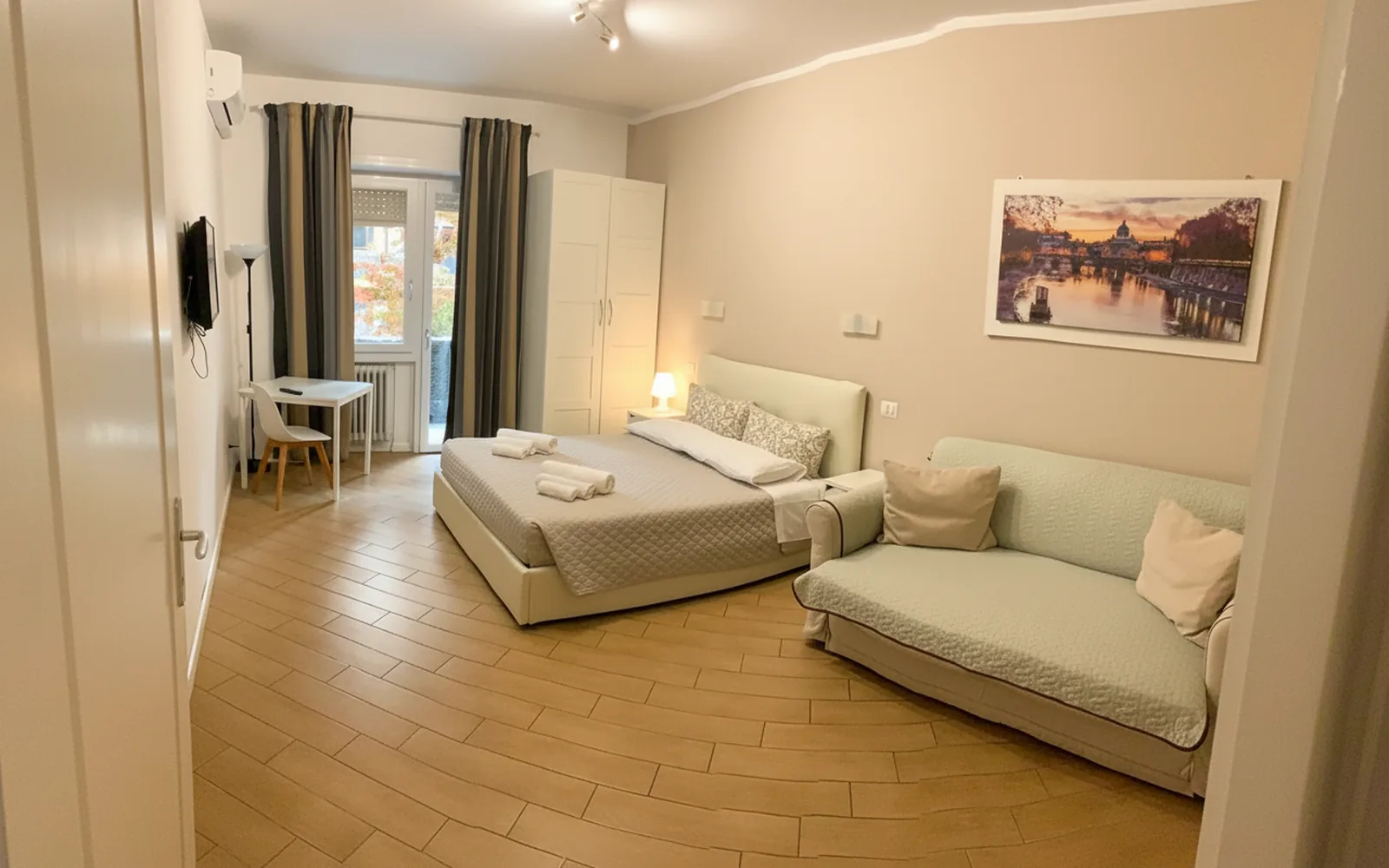 Residenza Romana Vaticana, Roma — galleria foto 1
